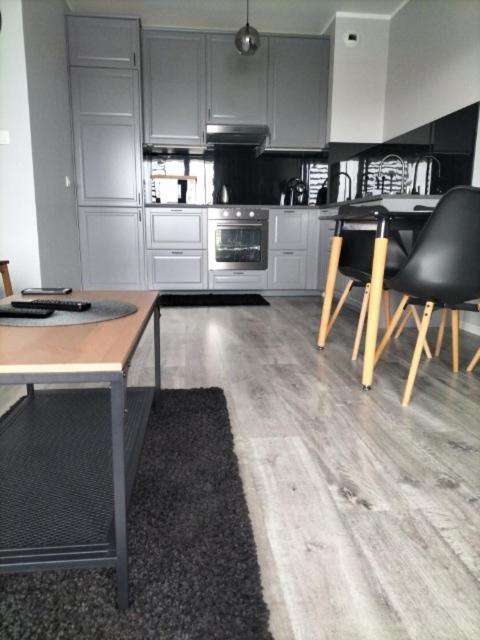 Apartament Przy Aquaparku W Redzie Rumia Exterior foto